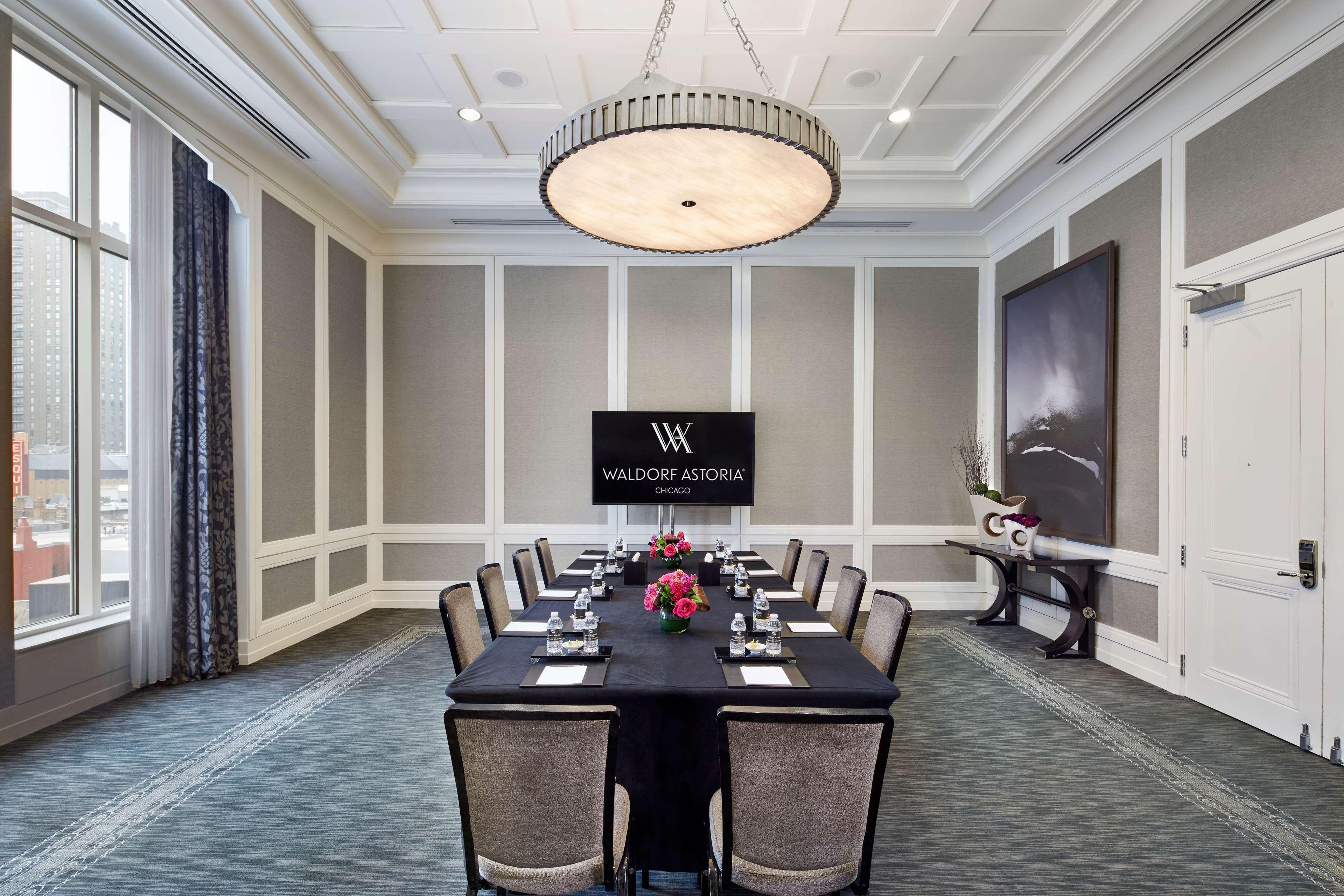 Waldorf Astoria Chicago Exterior foto