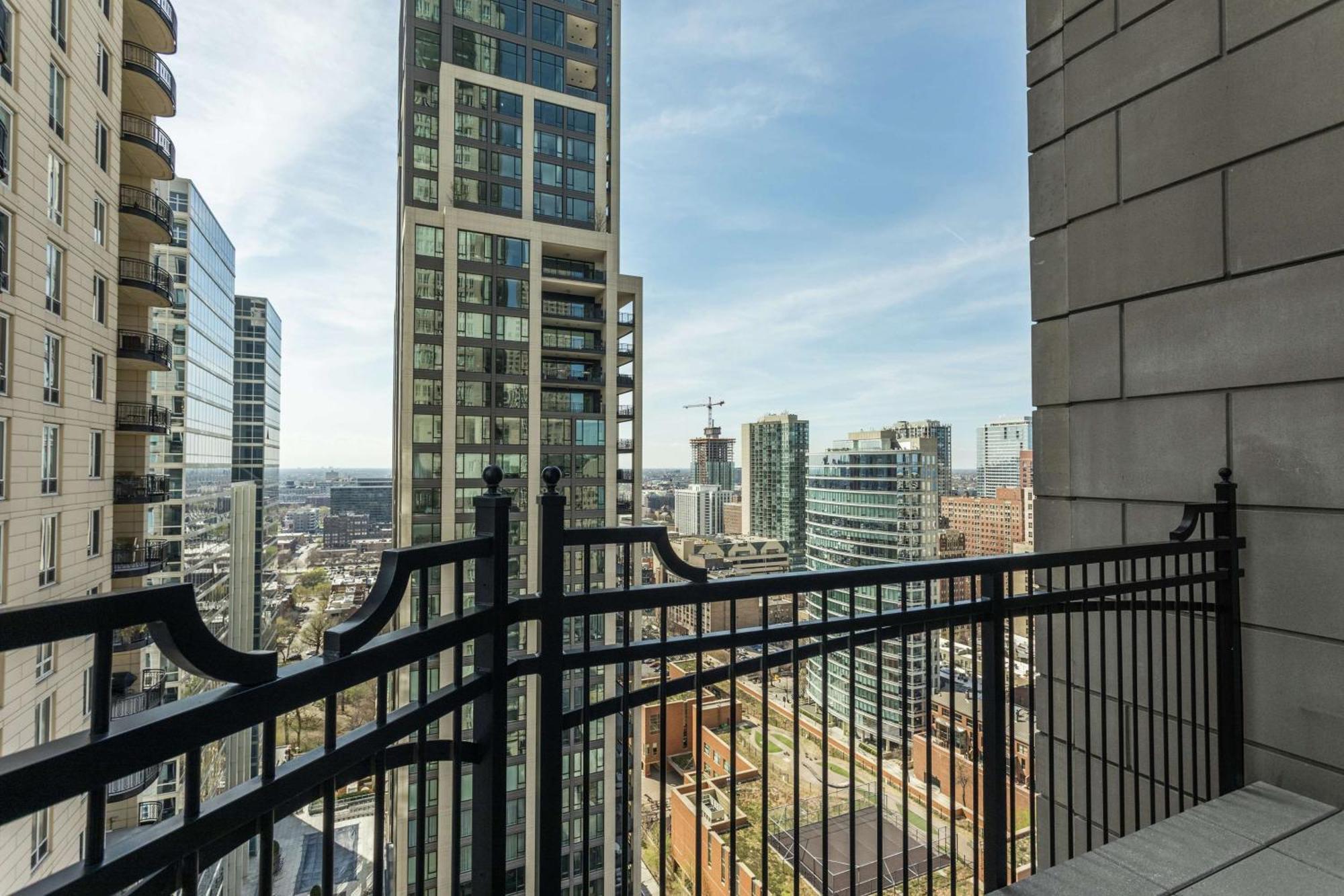 Waldorf Astoria Chicago Exterior foto